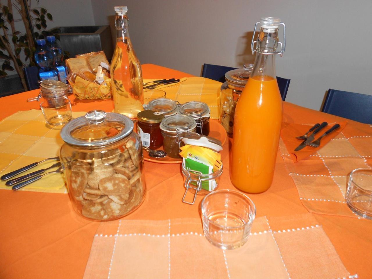 Cantine Cinematografiche Cherasco Zewnętrze zdjęcie